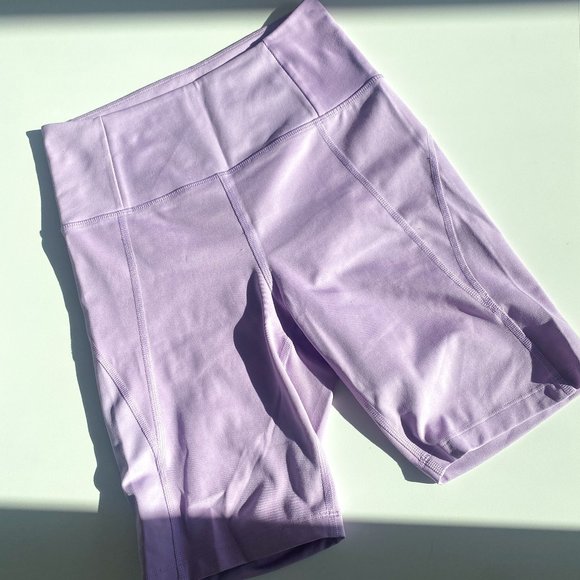 Girlfriend Collective Bike Shorts - Picture 2 of 4